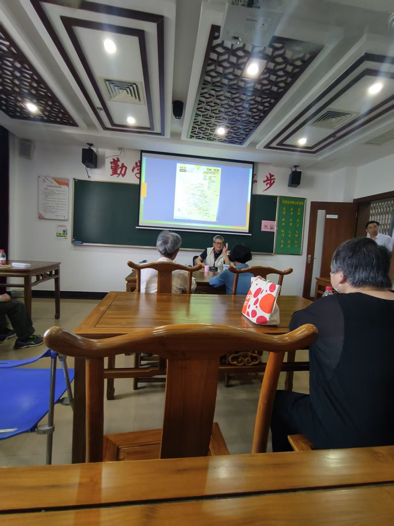 微信图片_20250530121314.jpg